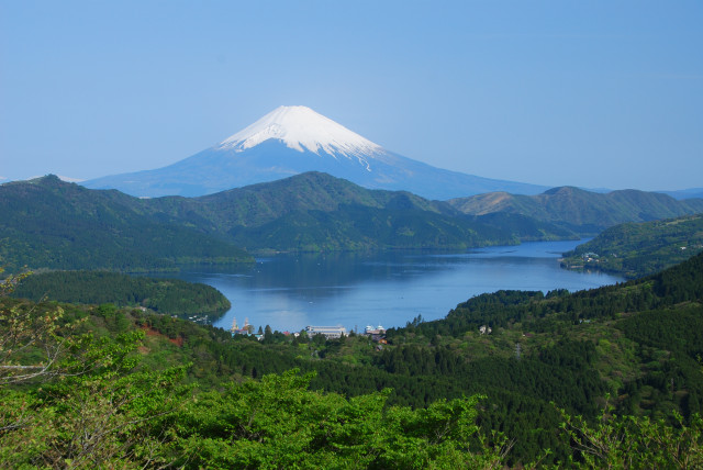 箱根町「富士見峠からの富士山」